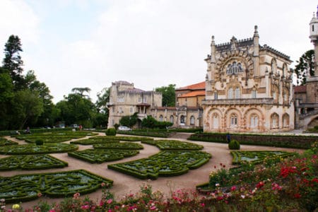 Buçaco, bosque y palacio real en Portugal