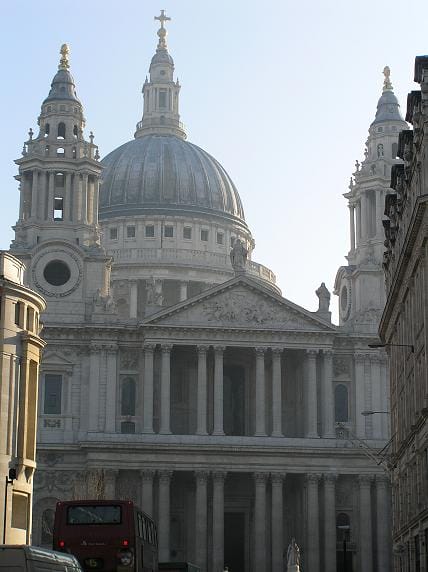 La Catedral de St. Paul de Londres, en foto