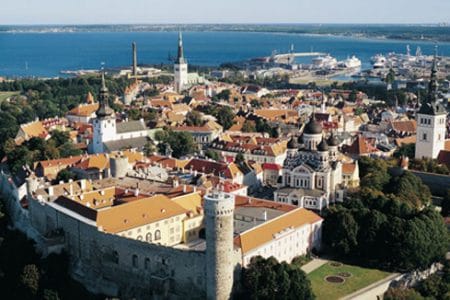 El Castillo de Toompea, historia y política en Estonia