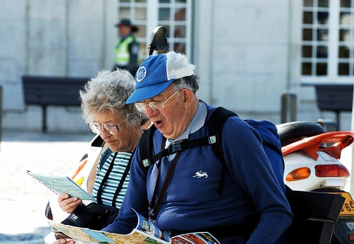 turistas mayores