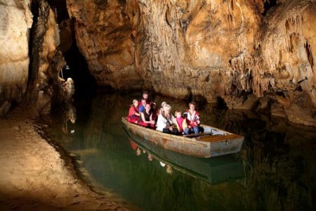 La impresionante Cueva Domica, en Eslovaquia
