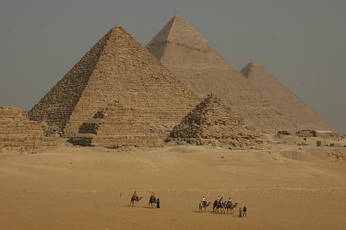 piramides-de-gizeh