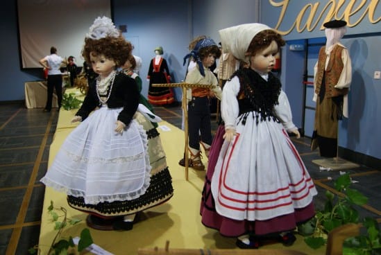 Exposición de trajes en Laredo