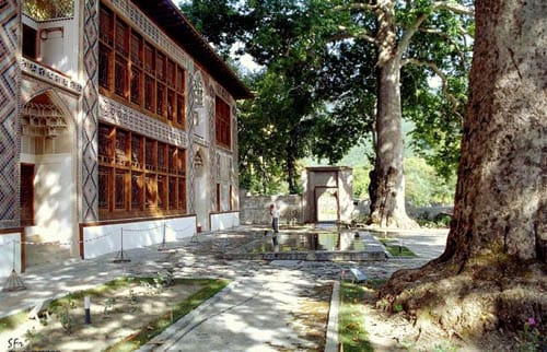 sheki_khansarai1