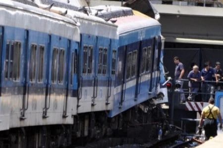Terrible accidente ferroviario en Buenos Aires