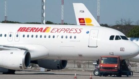 Iberia Express realiza sus primeros vuelos