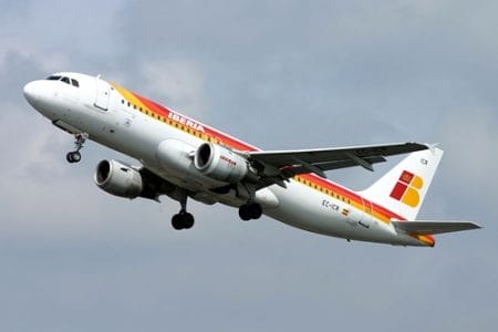 Iberia aplicará la nueva reforma laboral a sus pilotos
