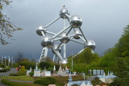 El Atomium, desde el Mini Europe